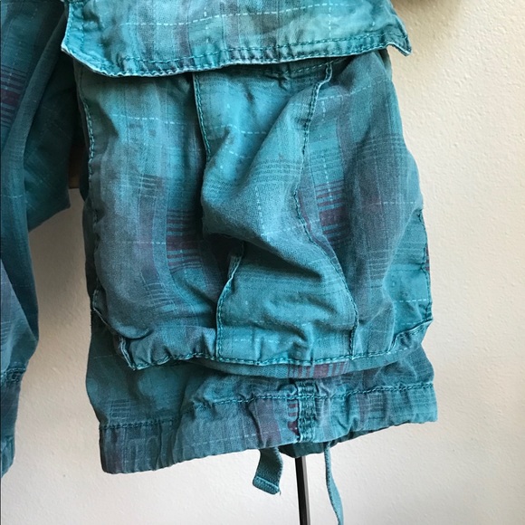 Cargo Shorts with belt - Picture 6 of 8